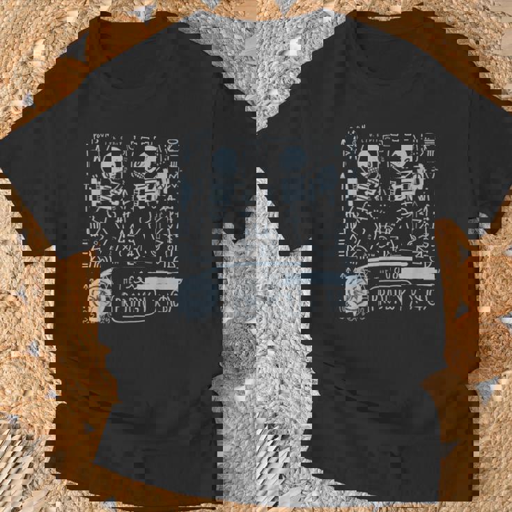 プロディジーxスケルトンダンボール Tシャツ 高齢者への贈り物