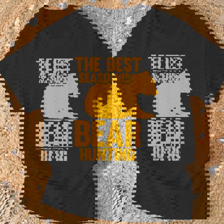 ベストシーズンはクマ狩りハンター Tシャツ 高齢者への贈り物