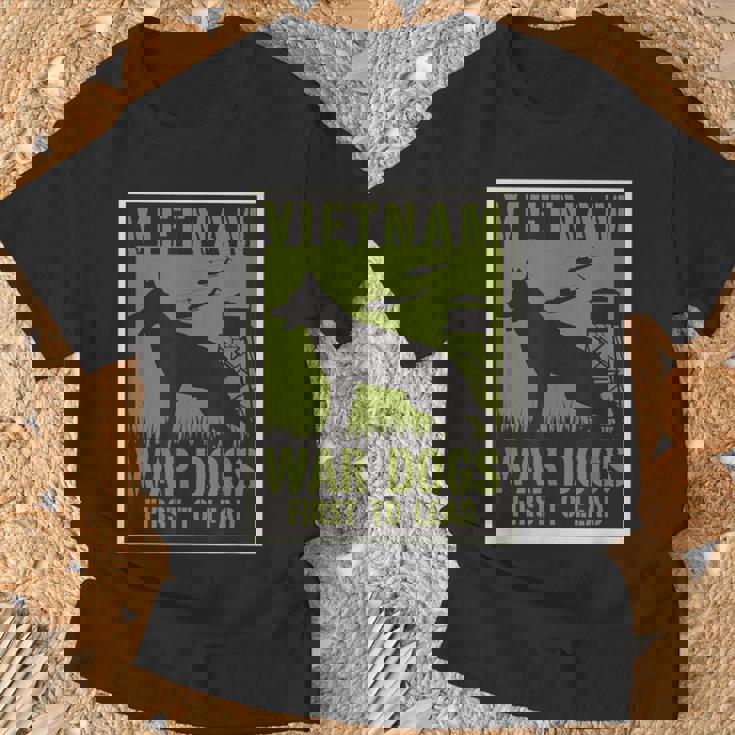 ベトナム戦争犬 Tシャツ 高齢者への贈り物