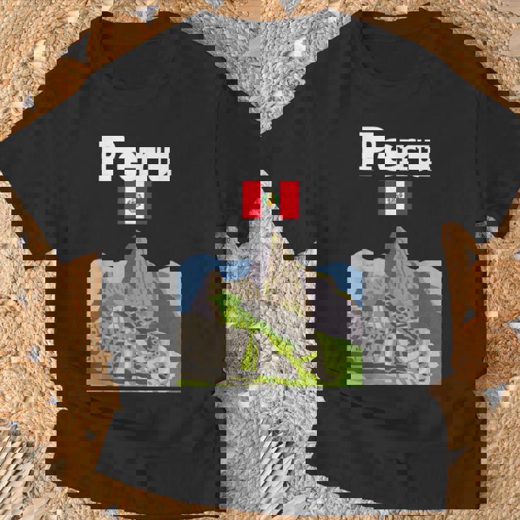 ペルー お土産 インカ マチュピチュ ペルー国旗 アンデス山脈 Tシャツ 高齢者への贈り物