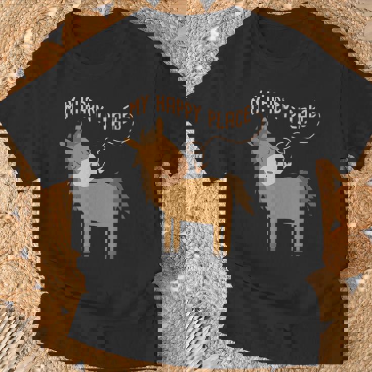 マイハッピープレイス I 馬好き I 乗馬 I 馬術用の馬 Tシャツ 高齢者への贈り物