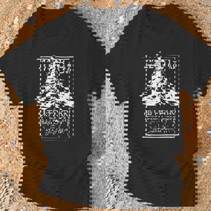 マッターホルン山 ツェルマット ハイキング スイス ギフト Tシャツ 高齢者への贈り物
