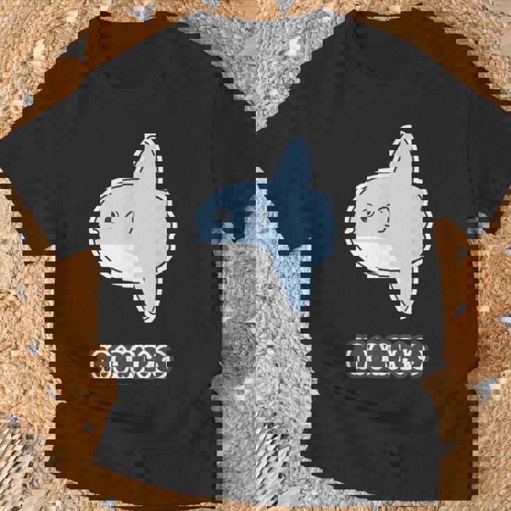 マンボウ Manbo【どうぶつフレンズ】魚 ゆるくて かわいい キャラクター イラスト Tシャツ 高齢者への贈り物