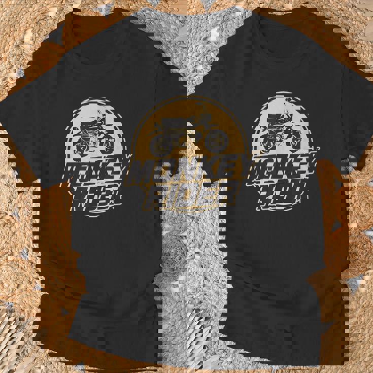 モンキーバイクライダーレトロクラシック原付オートバイtシャツ Tシャツ 高齢者への贈り物