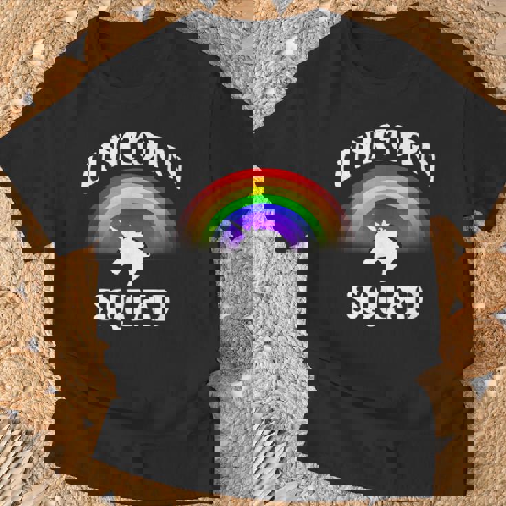 ユニコーン分隊チームユニコーンアパレルかわいいユニコーン恋人ギフト Tシャツ 高齢者への贈り物