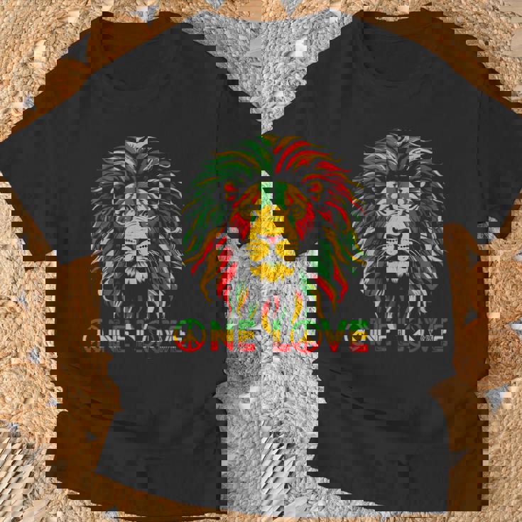 ラスタ レゲエ ライオン ジャマイカ ルーツ ユダのライオン ラスタファリ Tシャツ 高齢者への贈り物