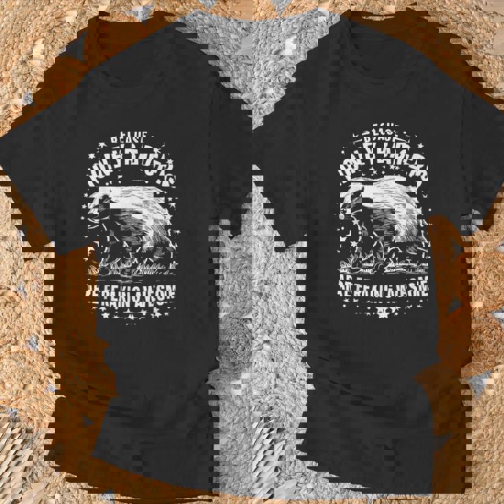 ラーテルはとんでもなく素晴らしい面白い動物だから Tシャツ 高齢者への贈り物