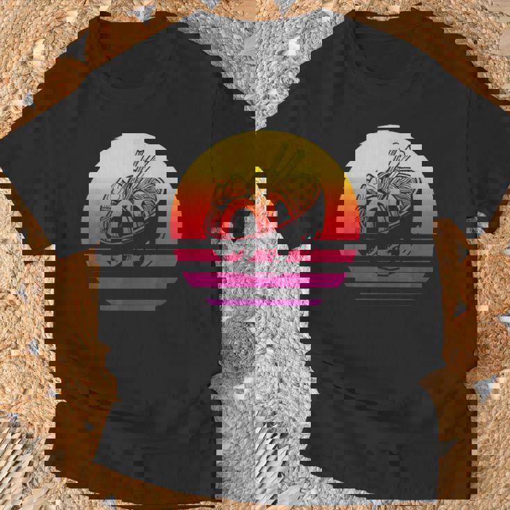 ラーメン レトロスタイル ビンテージ Tシャツ 高齢者への贈り物