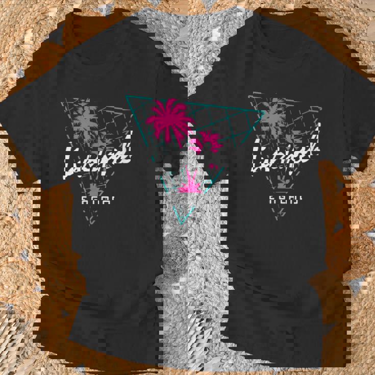 リバプールイングランドレトロ80年代tシャツ Tシャツ 高齢者への贈り物