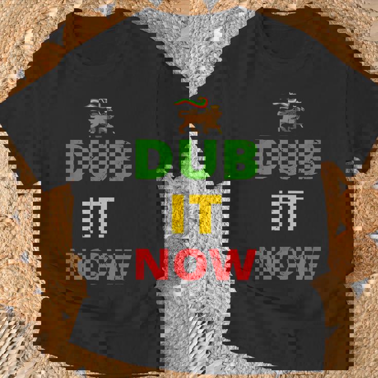 ルーツ・ダブレゲエラスタファリアン Tシャツ 高齢者への贈り物