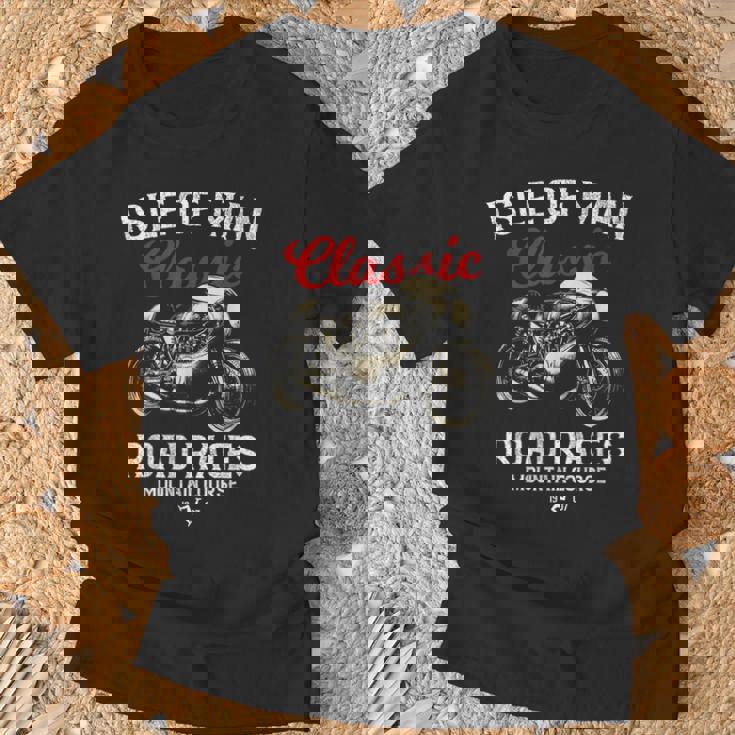 レトロマン島ttレースヴィンテージバイクレース Tシャツ 高齢者への贈り物