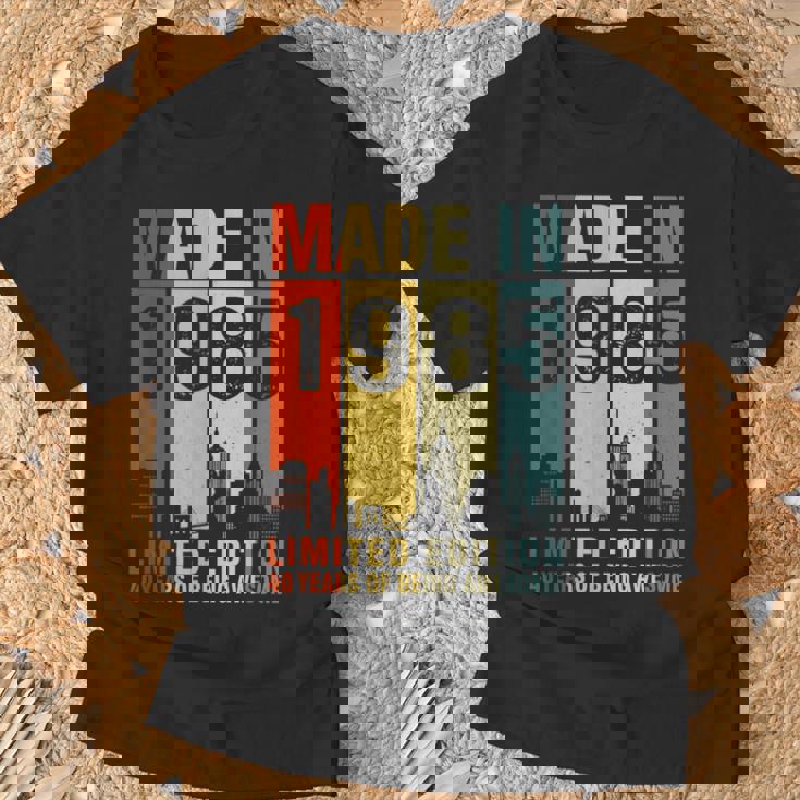 ヴィンテージ 1985 40 Years Of Being Awesome Tシャツ 高齢者への贈り物