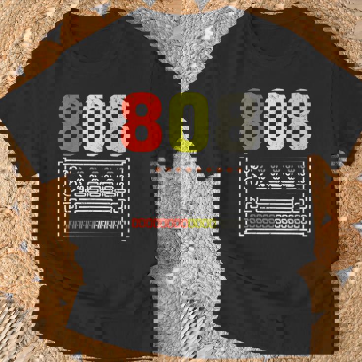 ヴィンテージ 808 ローランド ドラムマシン ギフト 男性 女性 ドラムに Tシャツ 高齢者への贈り物