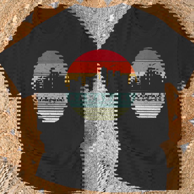 ヴィンテージカワサキスカイラインシルエット Tシャツ 高齢者への贈り物