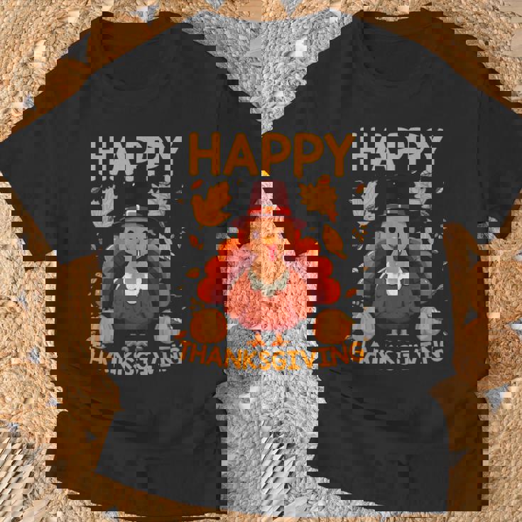 七面鳥の日ファミリーディナーとハッピー感謝祭の男性女性。 Tシャツ 高齢者への贈り物