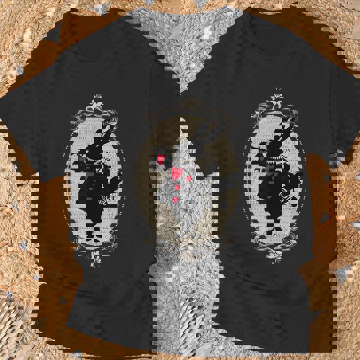 不思議の国のアリス ホワイトラビット ビンテージブック デザイン Tシャツ 高齢者への贈り物