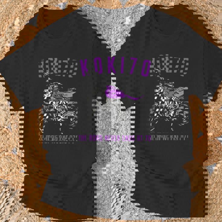 古希祝い バイク好き 車好き 父 男性 女性 クラシック 70歳 The Road Never Ends At 70 Tシャツ 高齢者への贈り物