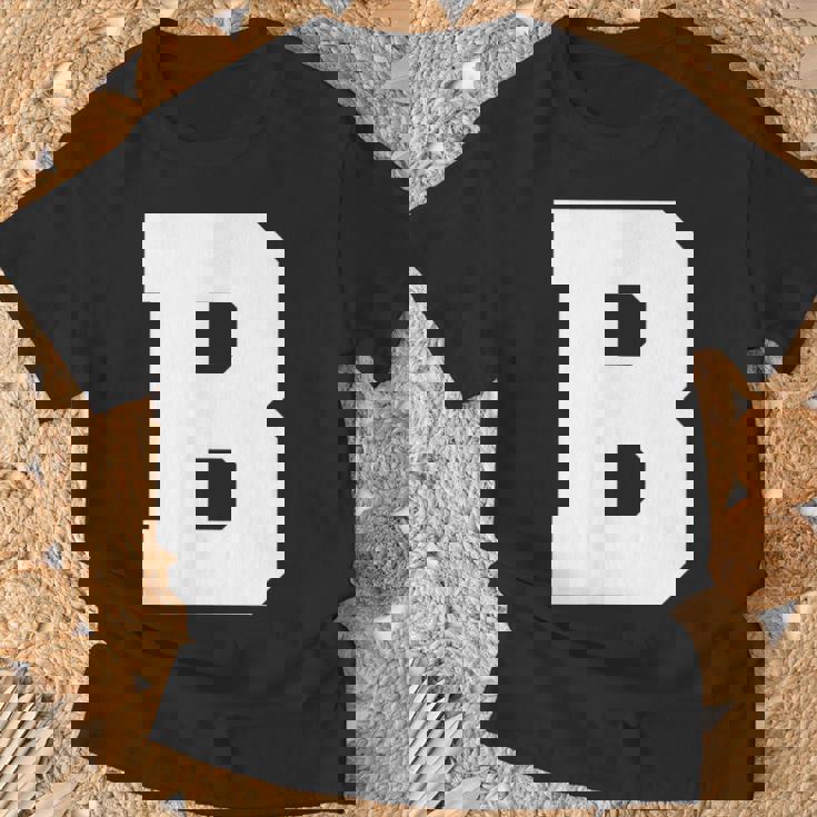 大文字b アルファベットモノグラム イニシャル Tシャツ 高齢者への贈り物
