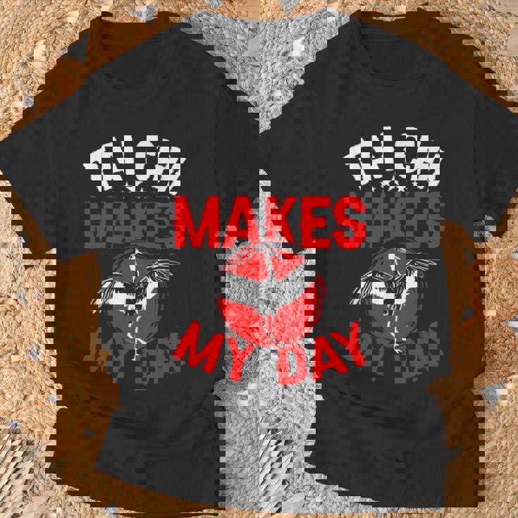 太極拳は私の日をつくる 太極拳 Tシャツ 高齢者への贈り物