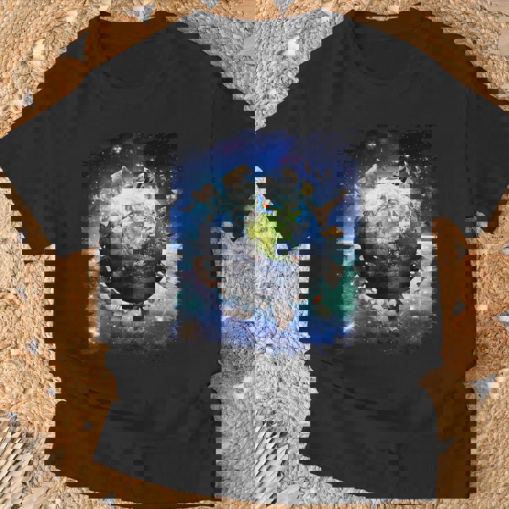 宇宙地球動物グループシーン Tシャツ 高齢者への贈り物