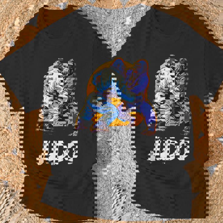 日本の柔道 ゴリラ柔道家 Tシャツ 高齢者への贈り物