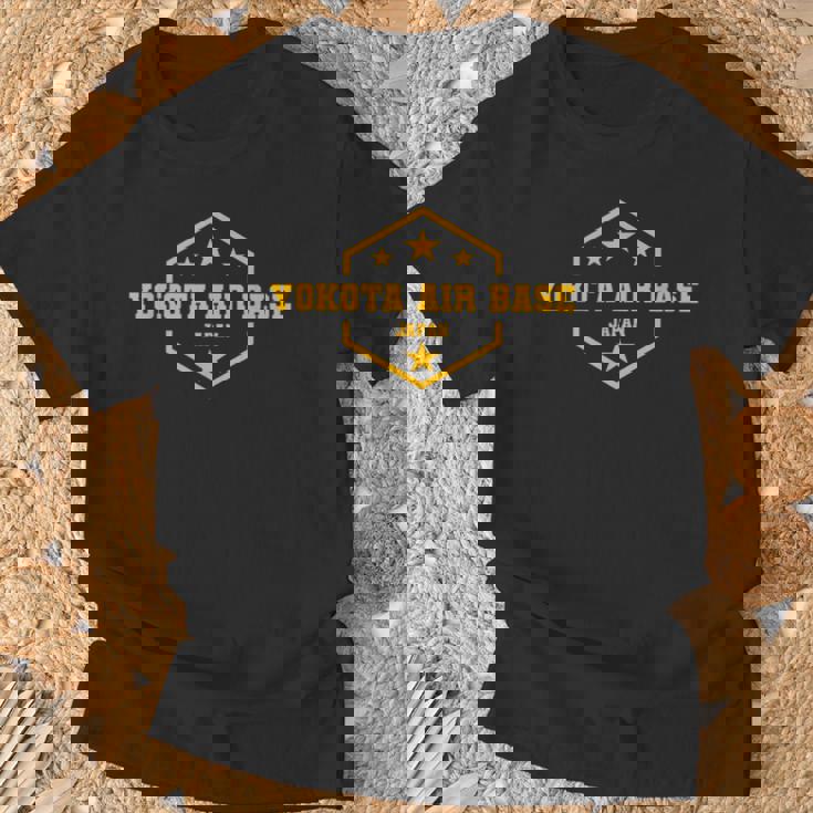 横田空軍基地 Tシャツ 高齢者への贈り物