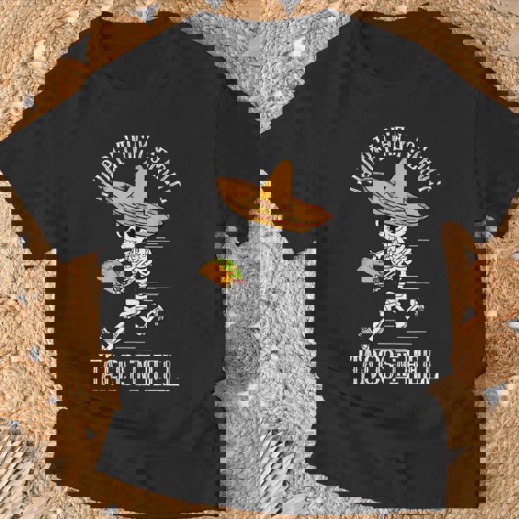 死者の日 メキシコ シュガースカル ファニー タコス スケルトン ハロー Tシャツ 高齢者への贈り物