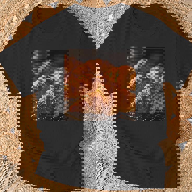 焼きたてのクロワッサン Tシャツ 高齢者への贈り物