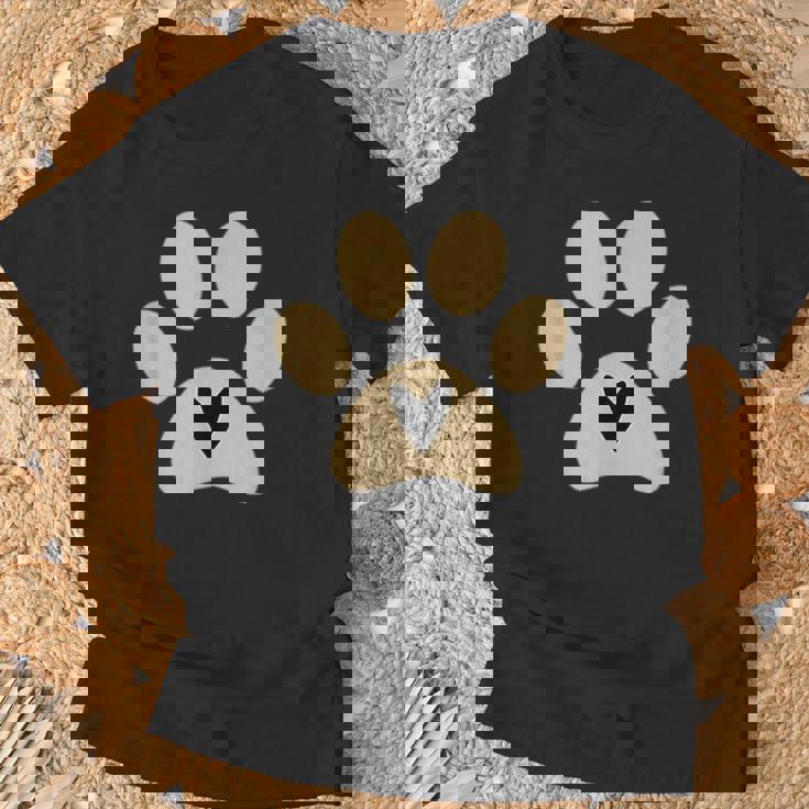 猫や犬の愛好家のための足付きハート Tシャツ 高齢者への贈り物