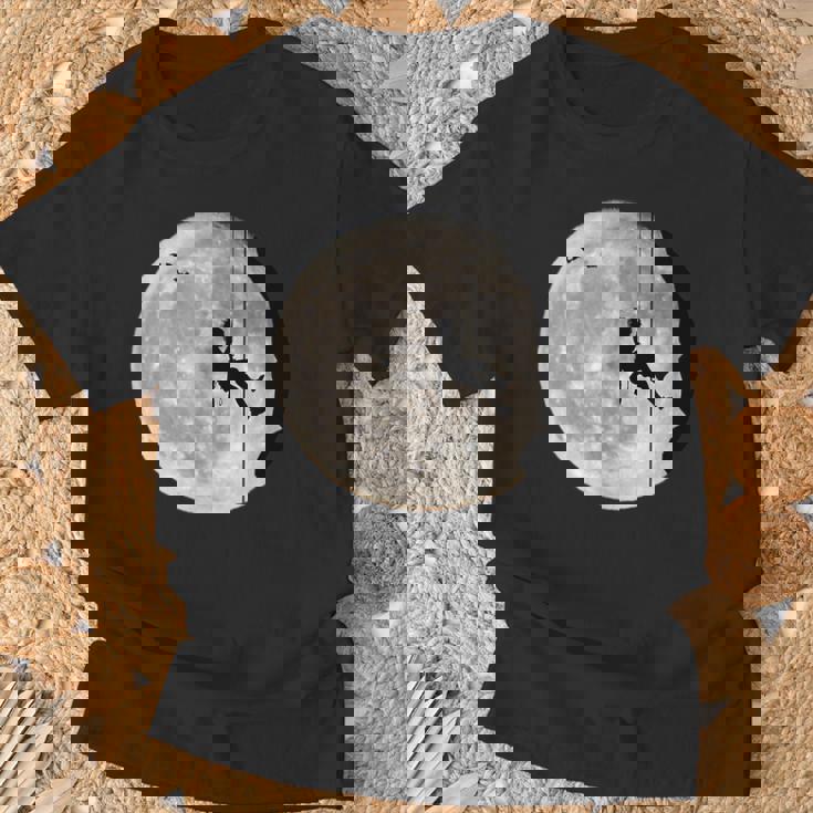 登山、フリークライミング、登山、ボルダリング、月 Tシャツ 高齢者への贈り物