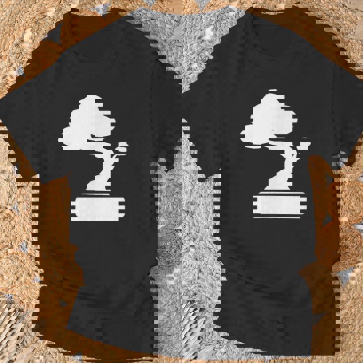 盆栽-ケンガイホキダチマツジュニパー盆栽 Tシャツ 高齢者への贈り物