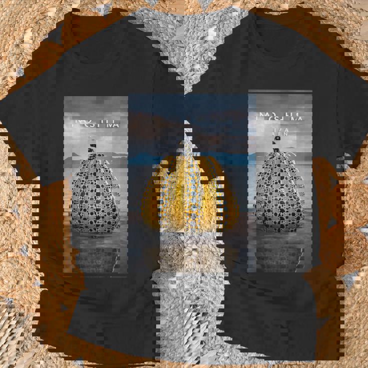 直島 直島 日本 Tシャツ 高齢者への贈り物