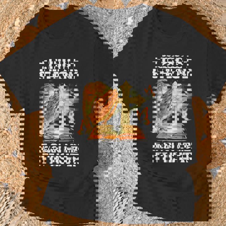 私がここまでたどり着いた唯一の理由はイエス様です Tシャツ 高齢者への贈り物