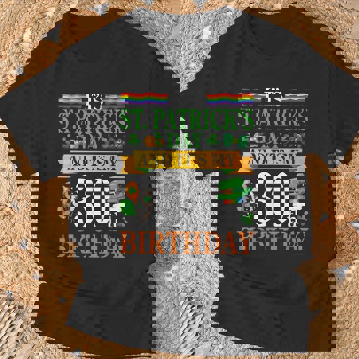 聖パトリックの日と私の30歳の誕生日 30歳 Tシャツ 高齢者への贈り物