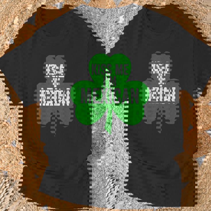 聖パトリックデー 面白いギフト Kiss Me I'm Mexican Tシャツ 高齢者への贈り物