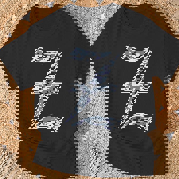 迷彩 アルファベット Z 古英語 大 カリグラフィー 文字 Tシャツ 高齢者への贈り物