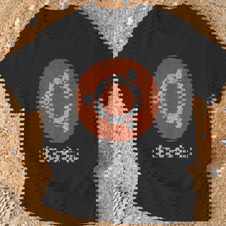 開発者向けubuntu デスクトップ、サーバー、コアソフトウェア Tシャツ 高齢者への贈り物