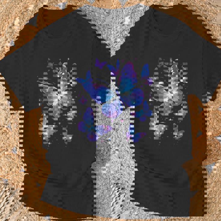 青と紫の模様の蝶たち 昆虫プリント Tシャツ 高齢者への贈り物
