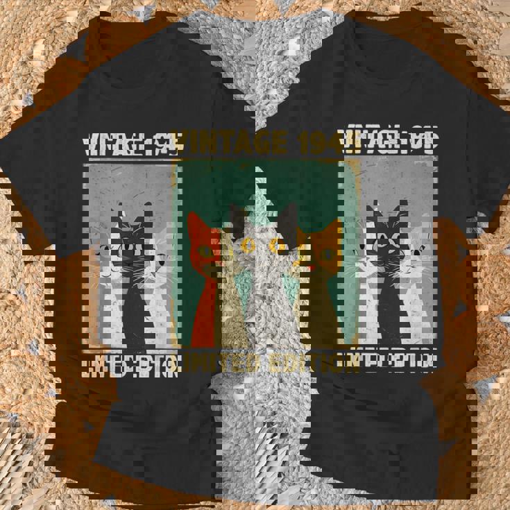 面白い 80歳 ギフト ヴィンテージ 1945 猫好き 80歳の誕生日 Tシャツ 高齢者への贈り物