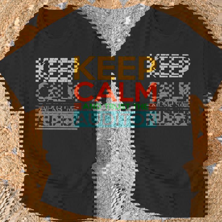 面白い監査人 Tシャツ 高齢者への贈り物