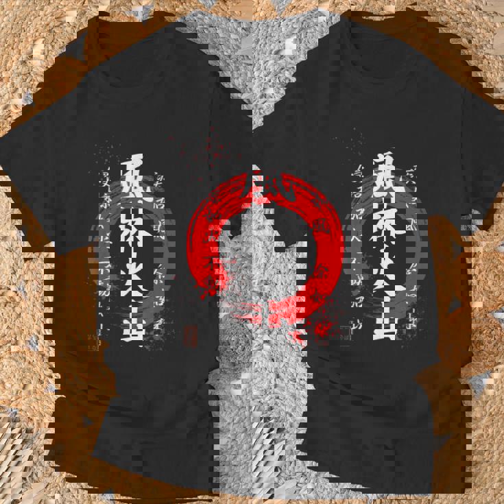 風林火山 武田信玄 武士漢字 赤円相 書道スタイル Tシャツ 高齢者への贈り物