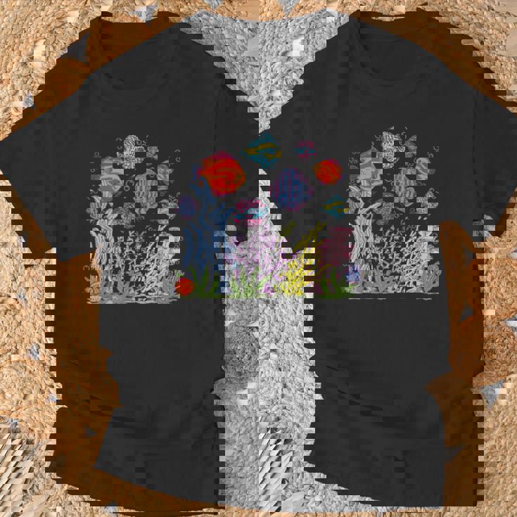 魚の養殖 魚の飼育 熱帯魚 Tシャツ 高齢者への贈り物