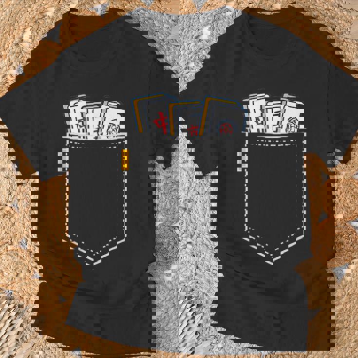 麻雀 牌 ワンポイント ポケット 柄ポケット デザイン かわいい おもしろ 可愛い 麻雀好プレゼント Tシャツ 高齢者への贈り物