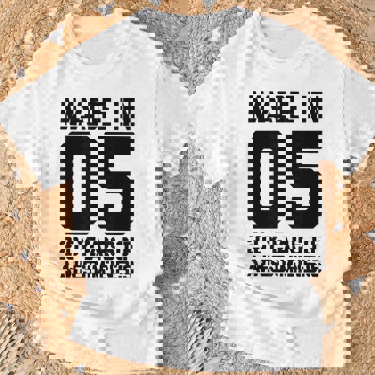 20歳の誕生日 男性 女性 娘 息子 年齢 20歳 Tシャツ 高齢者への贈り物