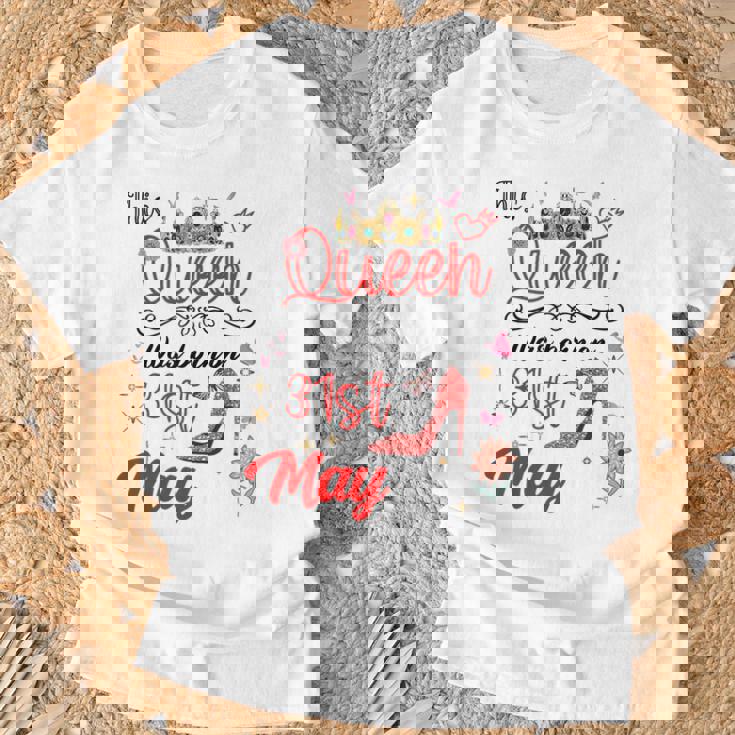 5月31日 誕生日 この女王は5月31日に生まれました Tシャツ 高齢者への贈り物