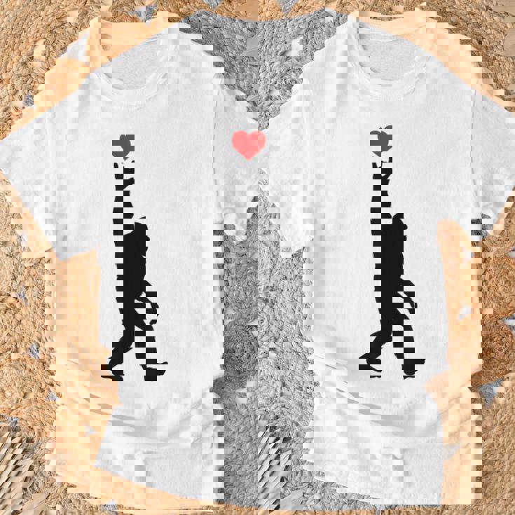 Asl Bigfoot I Love Youign Language Bigfoot I Love You Asl Tシャツ 高齢者への贈り物