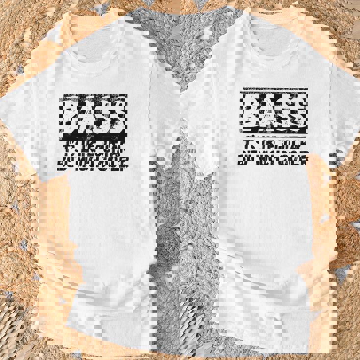 Bass It's Like Guitar But Much Cooler 面白いベース愛好家 Tシャツ 高齢者への贈り物
