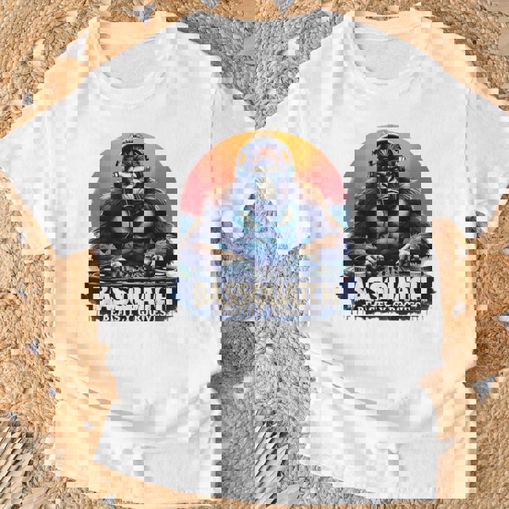 Bassquatch – Groovyasquatch Djデザイン 音楽愛好家向け Tシャツ 高齢者への贈り物