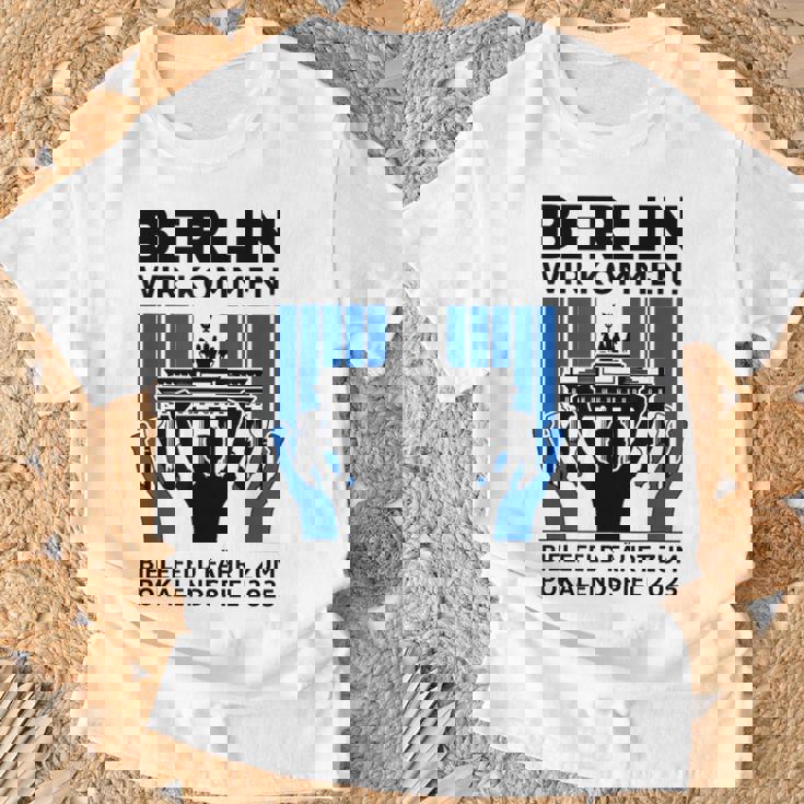 Bielefeld Berlin Pokal Endspiel Cup Final 2025 Football T-Shirt Geschenke für alte Männer