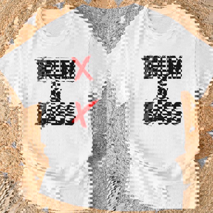 Drum And Bass Rum & Ass Tシャツ 高齢者への贈り物